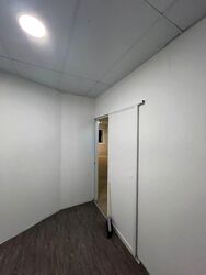 Yishun Avenue 11 (D27), Shop House #636045201